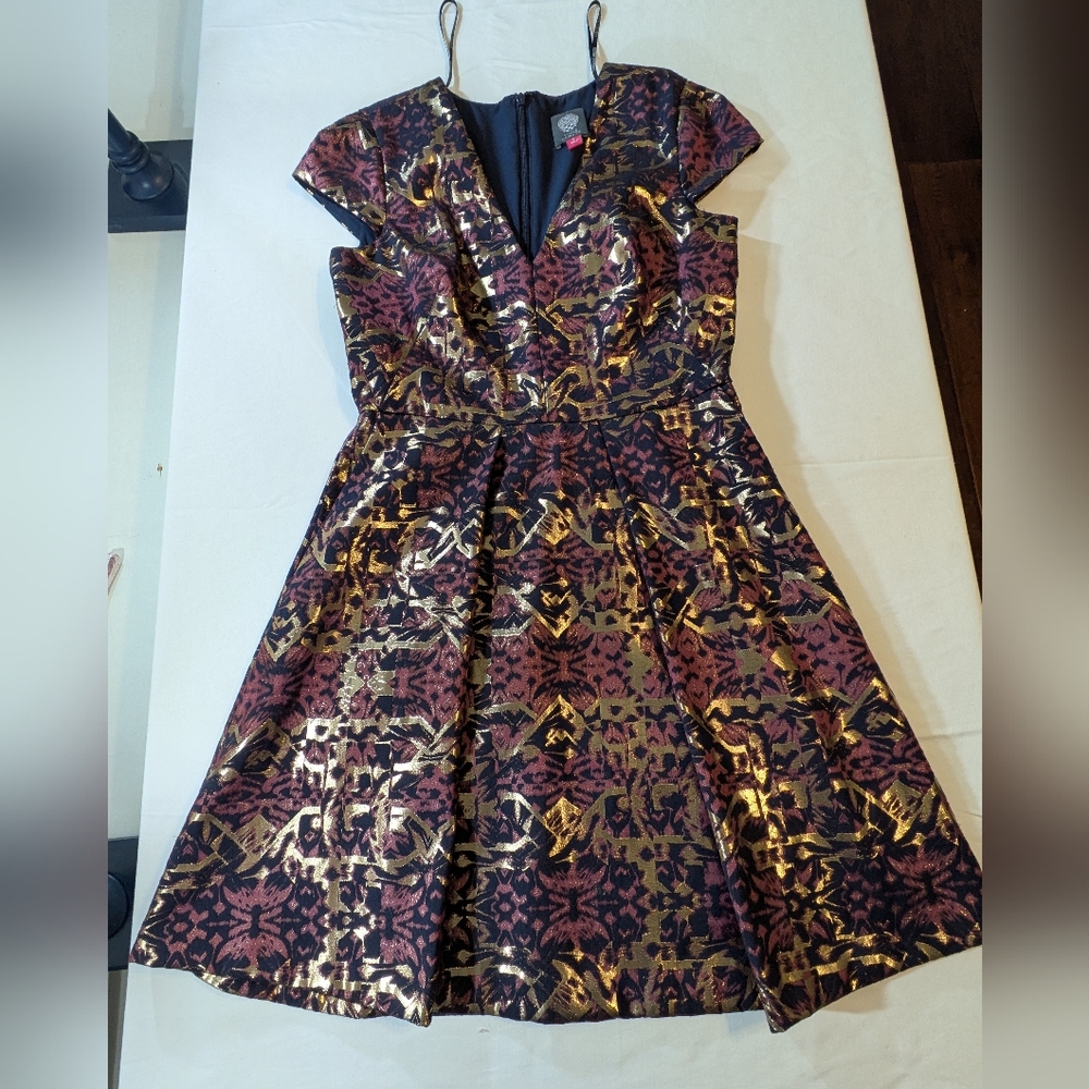 Vince Camuto A-line Mini Dress in Purple and Gold